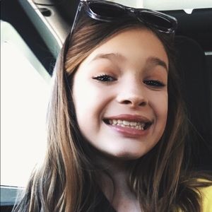 Meet your Posher, Ava